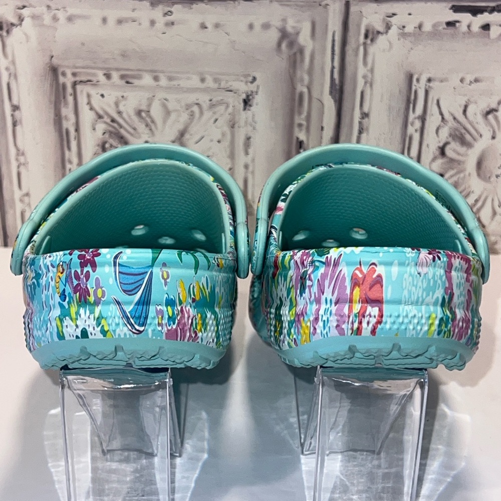 🆕 Crocs Classic Disney | Vera Bradley |Little Mermaid Clogs So Cute! - Picture 7 of 16